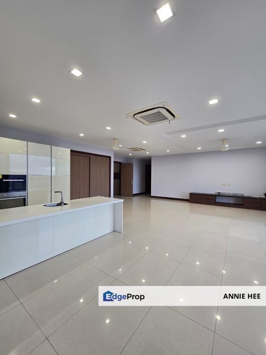 for sale | harrington suites | 2,850 sq ft | seaview | private lift, Sabah, Kota Kinabalu