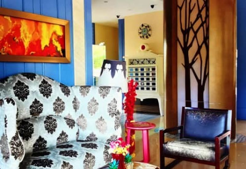 KONDOMINIUM/CONDOMINIUM SERI MANIS