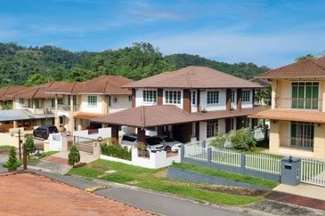 Kiansom Country Height