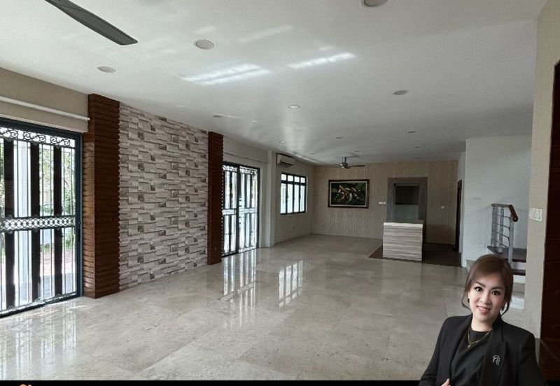 Alamesra Desa Saujana