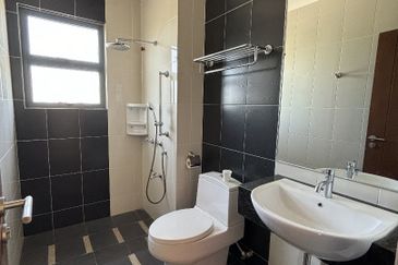 Alamesra Desa Saujana