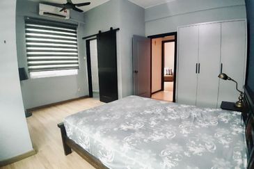 KONDOMINIUM/CONDOMINIUM SERI MANIS