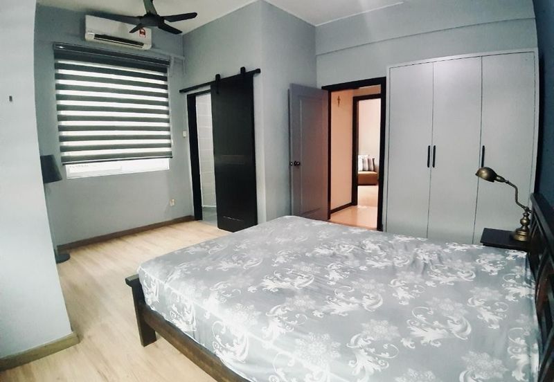 KONDOMINIUM/CONDOMINIUM SERI MANIS