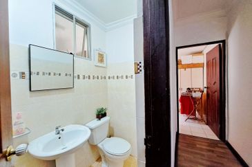 TAMAN SRI KEPAYAN PH 6