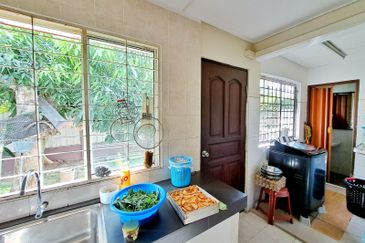 TAMAN SRI KEPAYAN PH 6