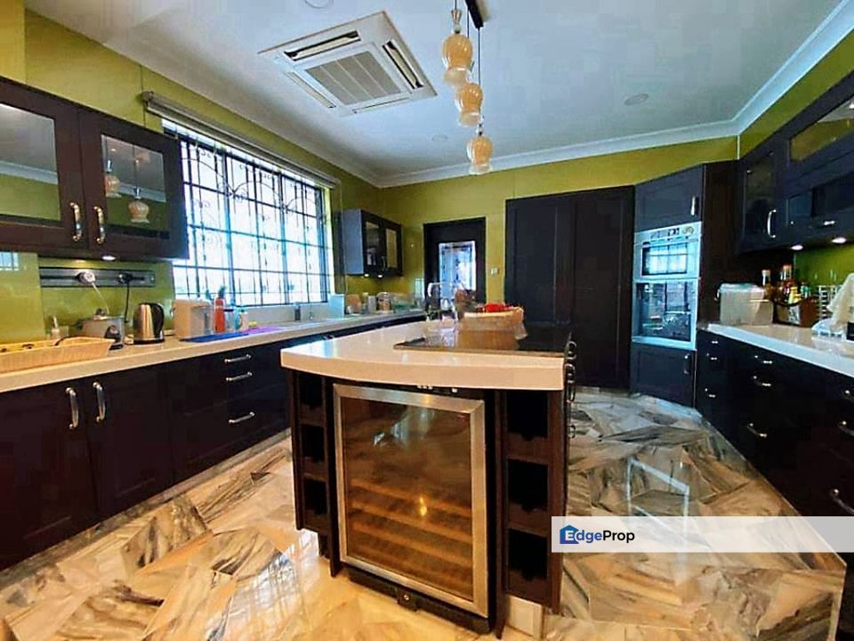 Kolombong 2 Stry Bungalow | Taman Khidmat | For Sale, Sabah, Kota Kinabalu