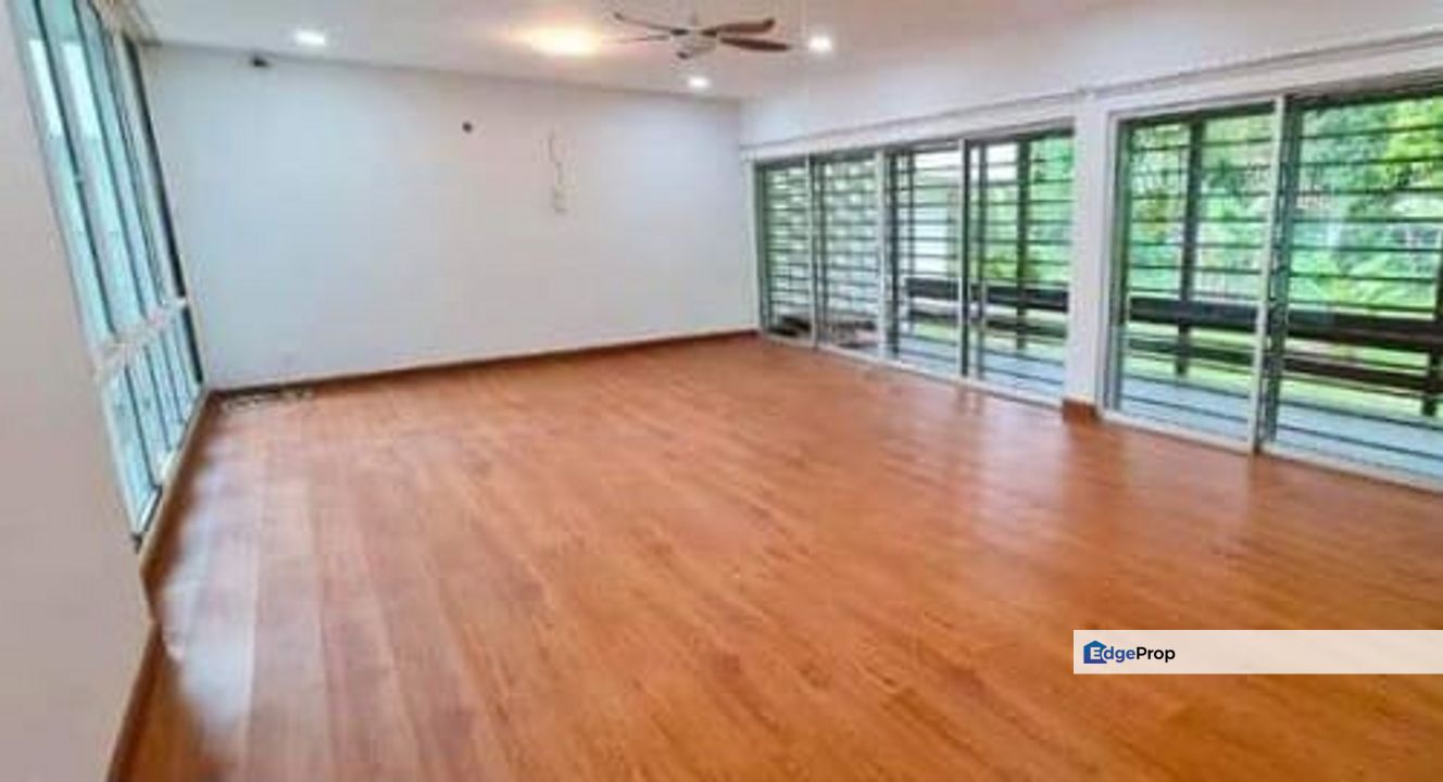 Spacious Bungalow Kota Kinabalu | Tanjung Aru | For Rent , Sabah, Kota Kinabalu