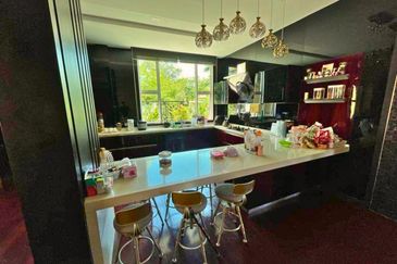 OFF JALAN DAMAI (LORONG POKOK TEPUS)