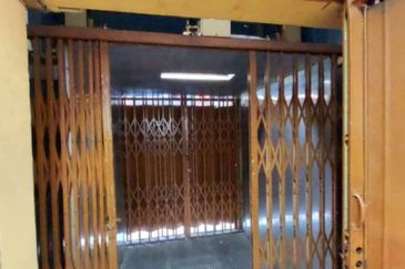 Pusat Perindustrian Ngee Lim