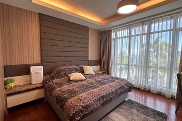 PELAGOS DESIGNER SUITES @ WATERFRONT