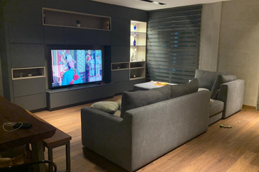 ALAM PUTERI (PRINCESS HEIGHT)