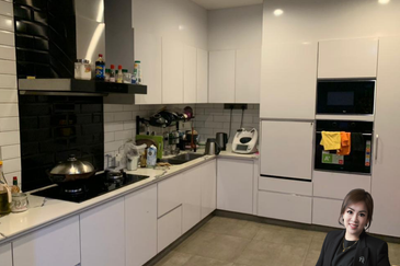 ALAM PUTERI (PRINCESS HEIGHT)