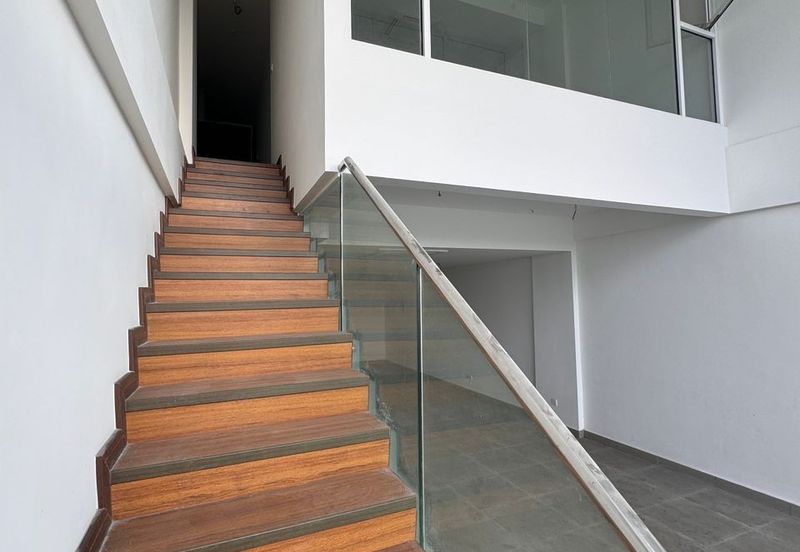 Spinnaker Suites @ Likas Bay