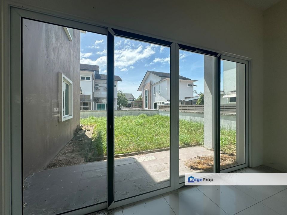 Taman Bukit Sepangar Double Storey Bungalow for Sale, Sabah, Kota Kinabalu