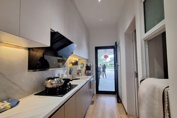 D'Banyan Residency @ Sutera