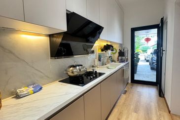 D'Banyan Residency @ Sutera