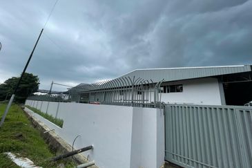 Kawasan Perindustrian Olak Lempit