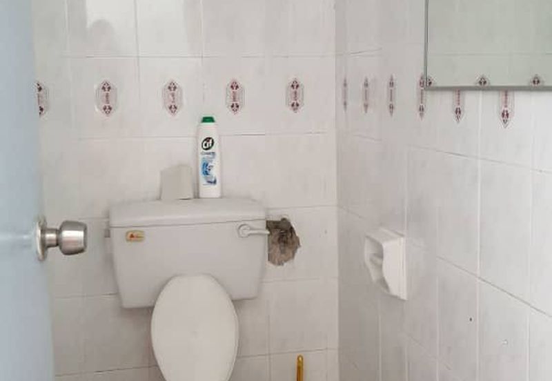 Regalia Business Centre, USJ 1