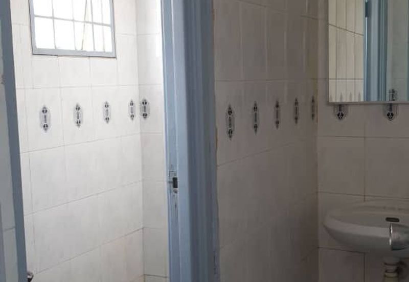 Regalia Business Centre, USJ 1