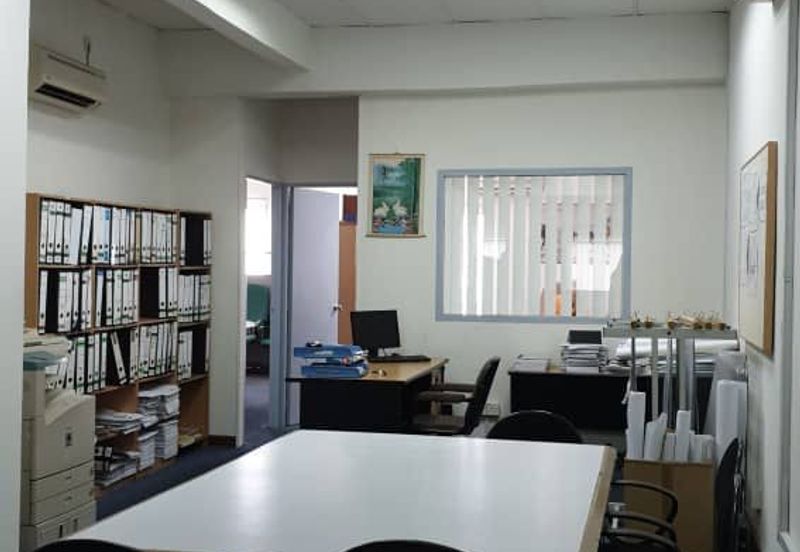 Regalia Business Centre, USJ 1