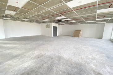 Pavilion Square Corporate Suites Full Floor 7,945sqft For Sale