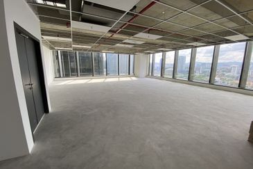 Pavilion Square Corporate Suites Full Floor 7,945sqft For Sale