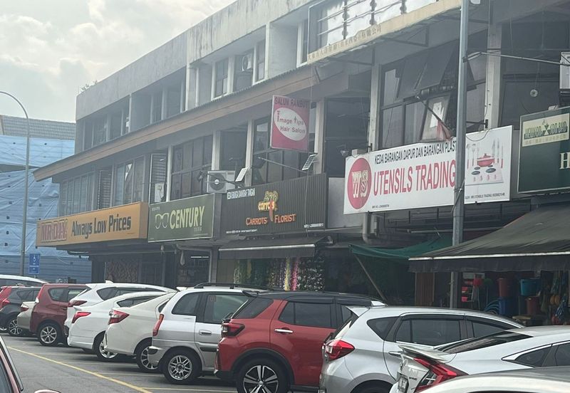 PJ Old Town 3 Storey Shop Lot For Sale With Tenancy