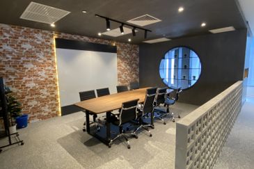 Menara EcoWorld (The Stride Strata Office @ BBCC)