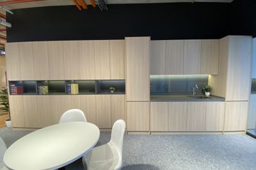 Menara EcoWorld (The Stride Strata Office @ BBCC)