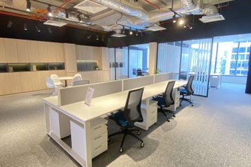 Menara EcoWorld (The Stride Strata Office @ BBCC)