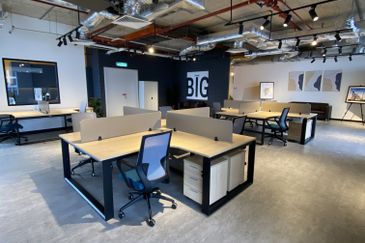 Menara EcoWorld (The Stride Strata Office @ BBCC)