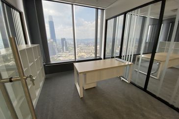 Menara EcoWorld (The Stride Strata Office @ BBCC)