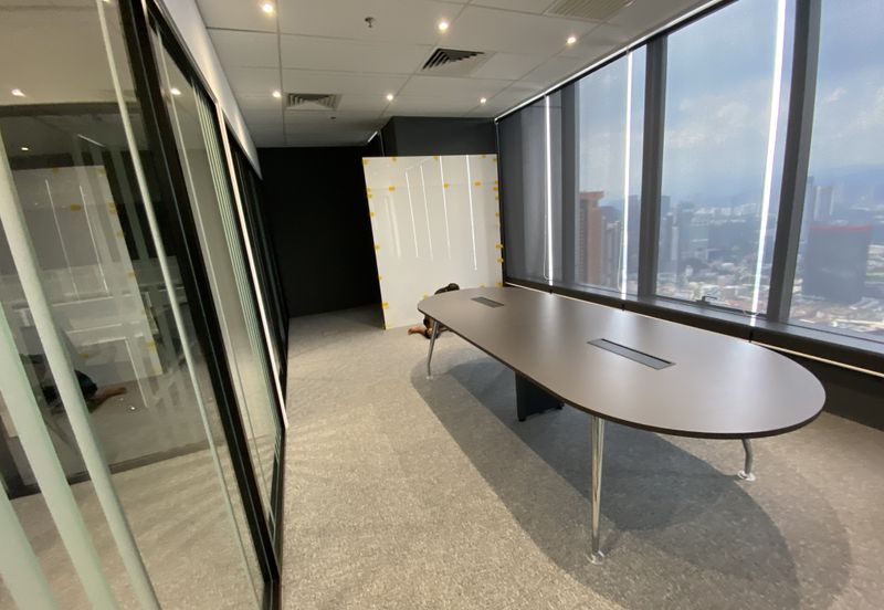 Menara EcoWorld (The Stride Strata Office @ BBCC)