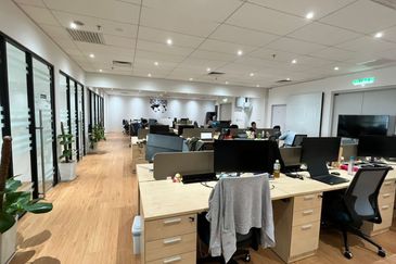 Menara EcoWorld (The Stride Strata Office @ BBCC)