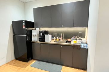 Menara EcoWorld (The Stride Strata Office @ BBCC)