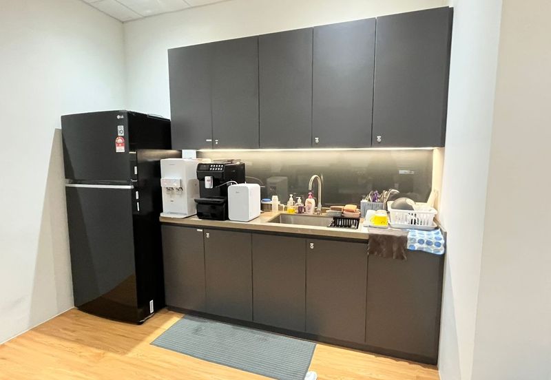 Menara EcoWorld (The Stride Strata Office @ BBCC)