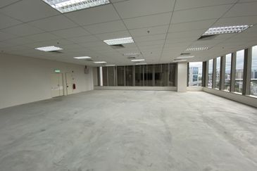 Pavilion Damansara Heights Corporate Tower, Subvided Layout of 1,152sqft Mid Floor For Sale, ROI estimated 5.6%++