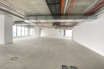 Menara EcoWorld (The Stride Strata Office @ BBCC)