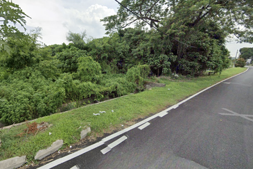 Freehold Land of 2 Acres For Sale at Persiaran Raja Muda Musa, Klang, RM78 psf Negotiable