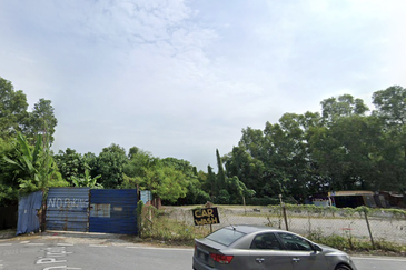 Freehold Development Land of 4.53 Acres For Sale at Bandar Puchong Jaya, RM 180 psf Negotiable