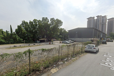 Freehold Development Land of 4.53 Acres For Sale at Bandar Puchong Jaya, RM 180 psf Negotiable