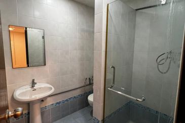 Taman Impian Indah (Paragon Heights)