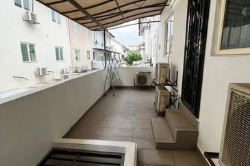 Taman Impian Indah (Paragon Heights)