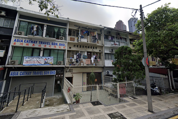  Freehold Jalan Berangan 3 Storey Shoplot For Sale at RM 5mil