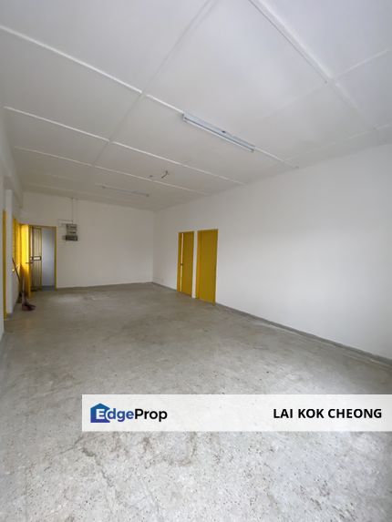 Cheap office for rental in section 19 petaling jaya, Selangor, Petaling Jaya