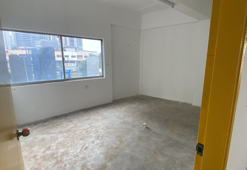Cheap office for rental in section 19 petaling jaya