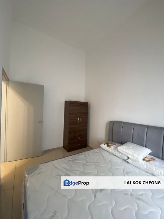 One Equine high ceiling unit for rent, Selangor, Seri Kembangan