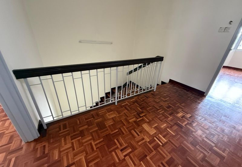 Bandar Utama double storey house for rental