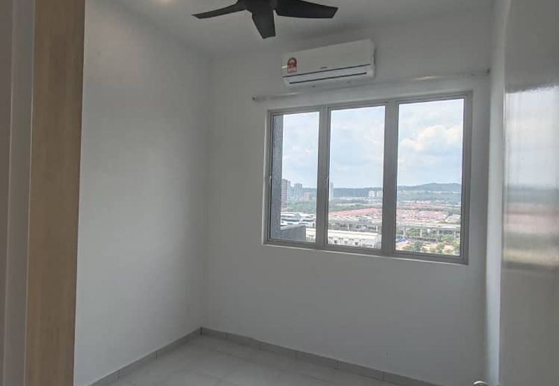 Seri Topaz Apartment