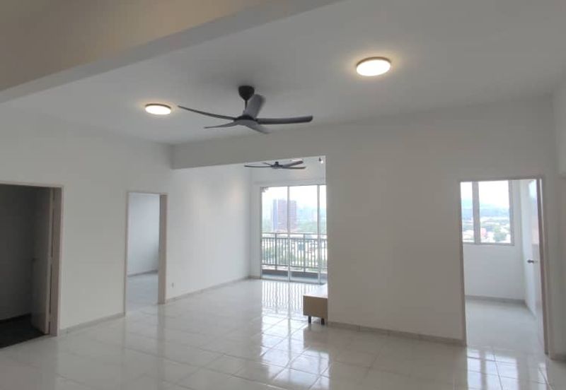 Seri Topaz Apartment